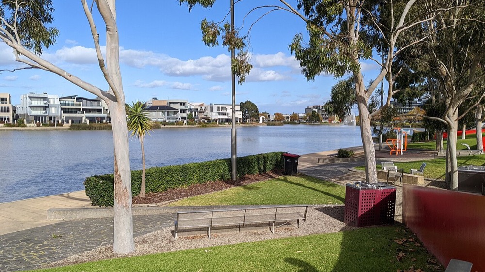 Lake Caroline at Caroline Springs