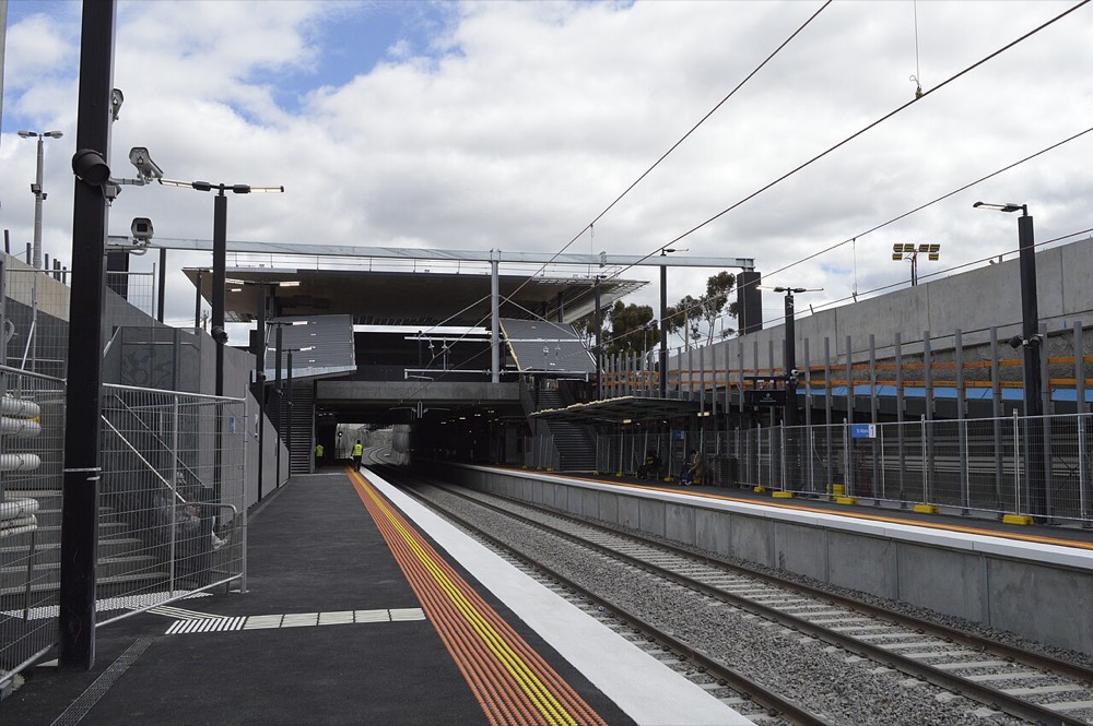 St Albans railway station in St Albans, Victoria